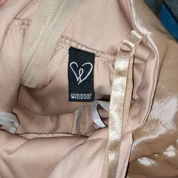 High-Low Dress - Picture 5 of 5